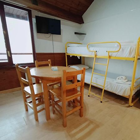 Apartamentos Lake Placid 3000 Pas De La Casa Luaran gambar